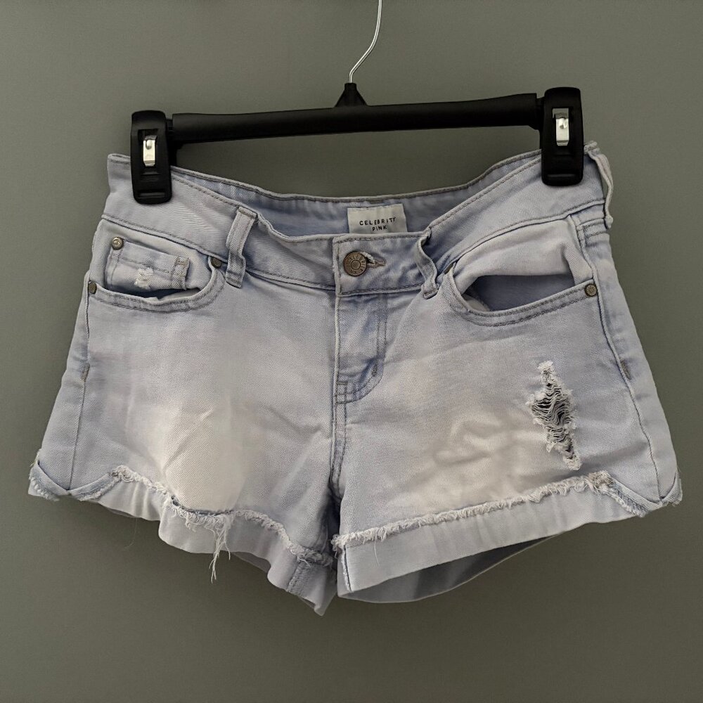 Celebrity Pink Junior's light wash denim short-shorts